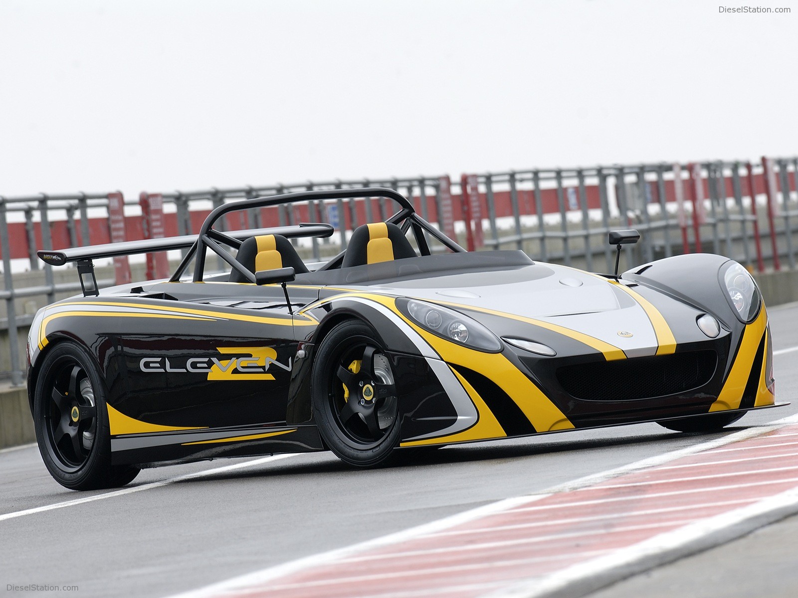 Lotus 2 Eleven